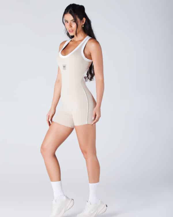 Alternative view of MACAQUINHO MARGARIDA