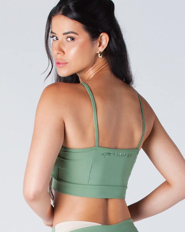 Alternative view of TOP JENNIFER